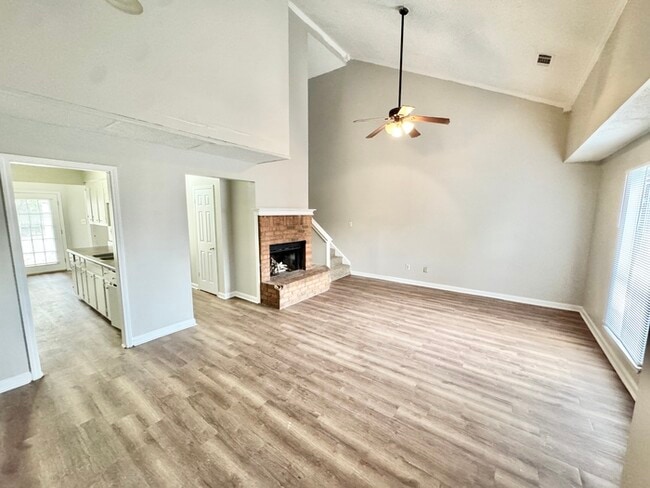 Photo - 4136 Garden Birch Cove House