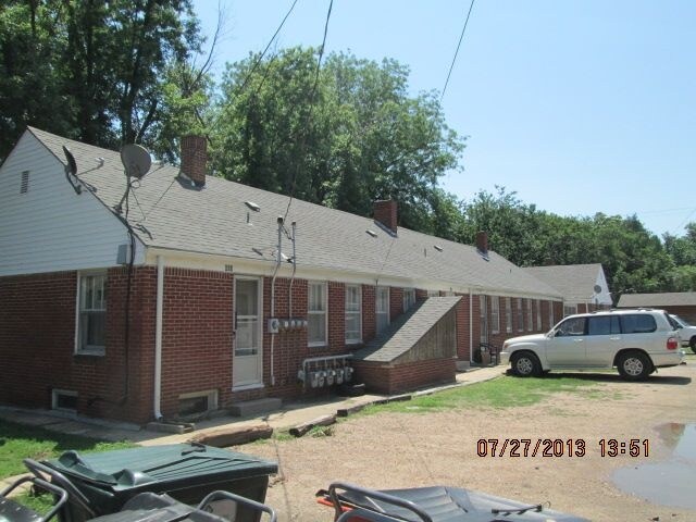 Building Photo - 625-641 S Greenwood St