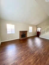 Building Photo - 2454 Chiquita Ln