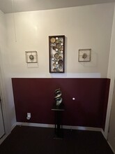 Building Photo - 6630 S Ingleside Ave