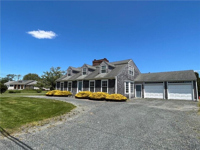 Foto del edificio - 6 Butts Rock Rd