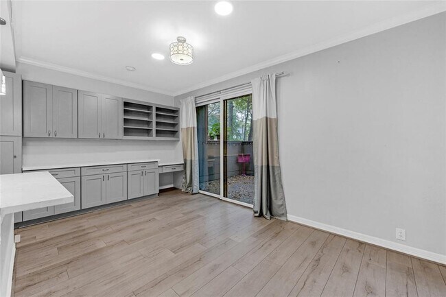 Foto del edificio - 233 Litchfield Ln