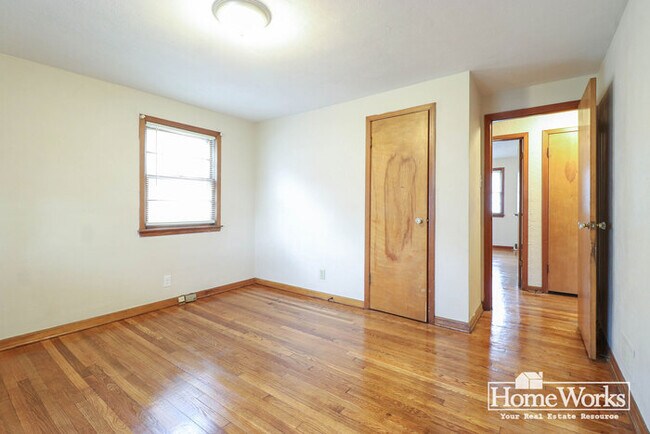 Building Photo - 2709 Hartzer St