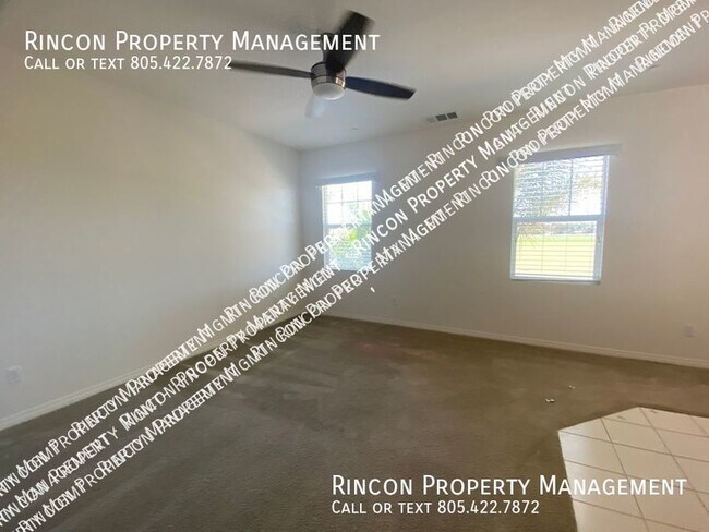 Foto del edificio - Newer and Updated Studio in Ventura *Close...