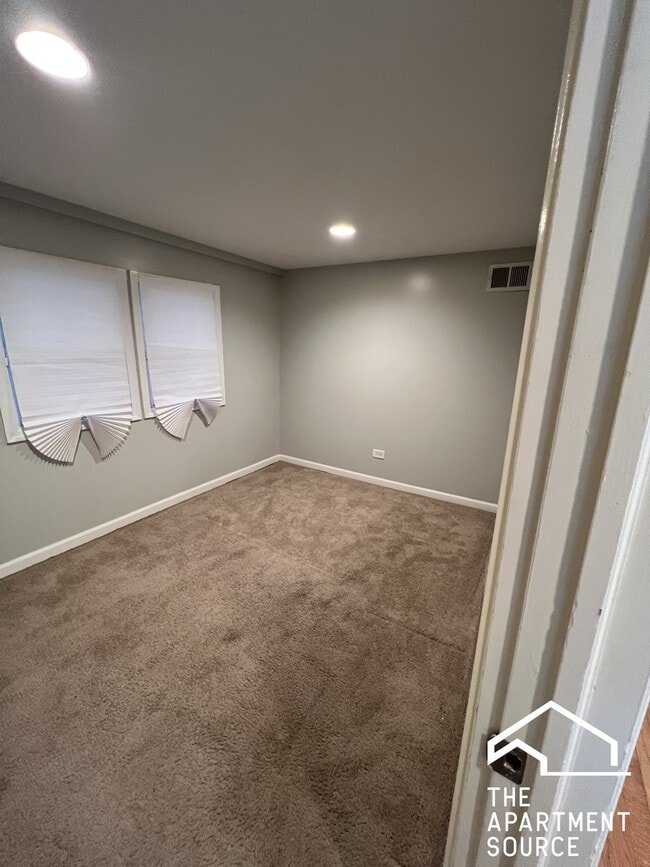 Foto del edificio - 4319 N Lawndale Ave