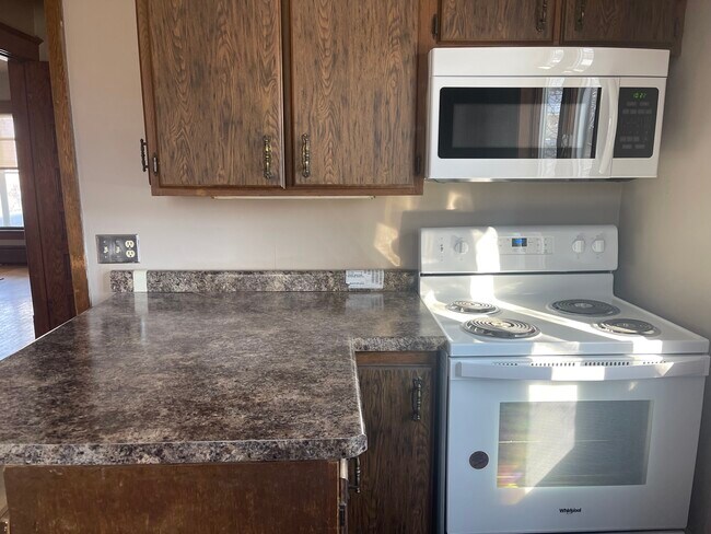 Foto del edificio - 13 E Melvin Ave