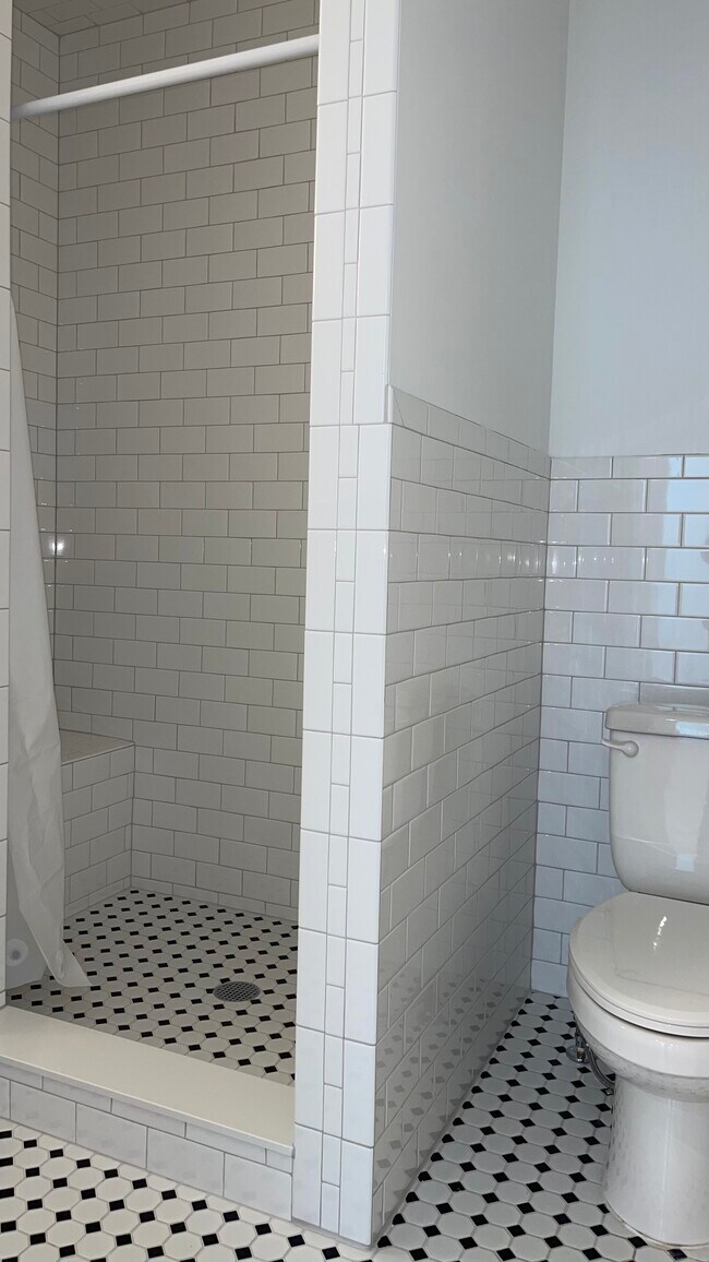 Foto del edificio - 160 Adams St NW