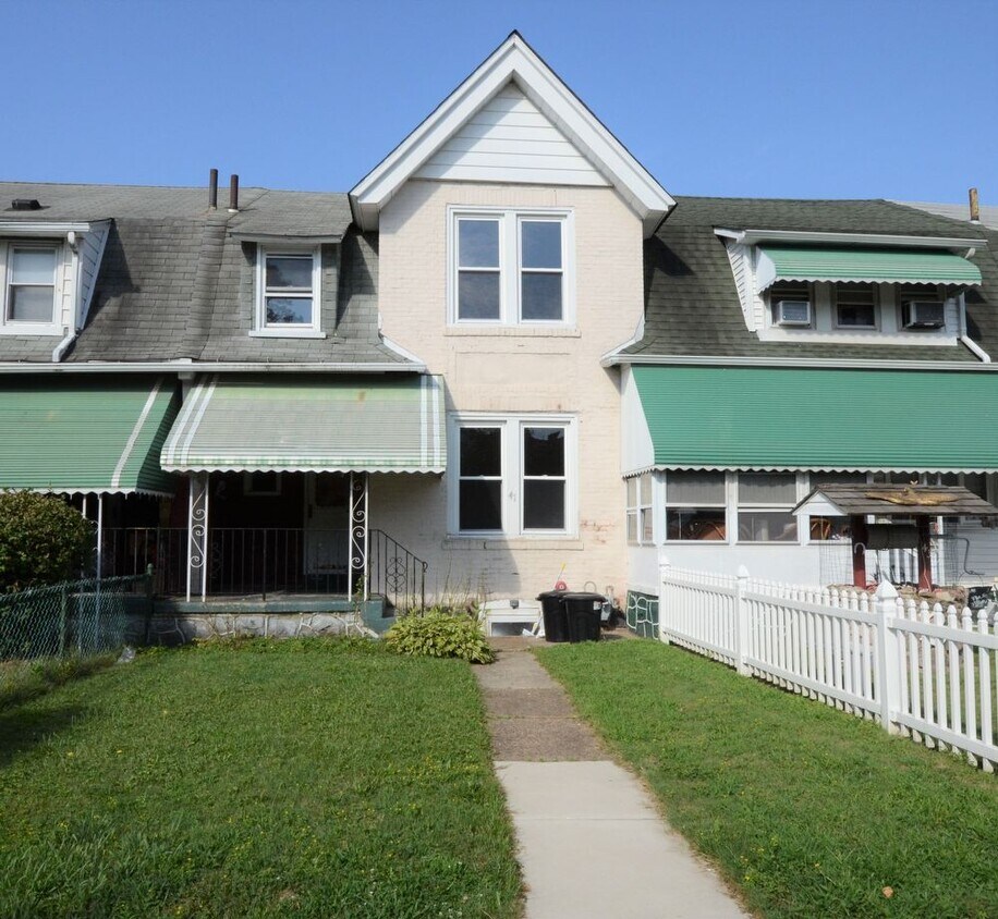 Primary Photo - 41 Maple St