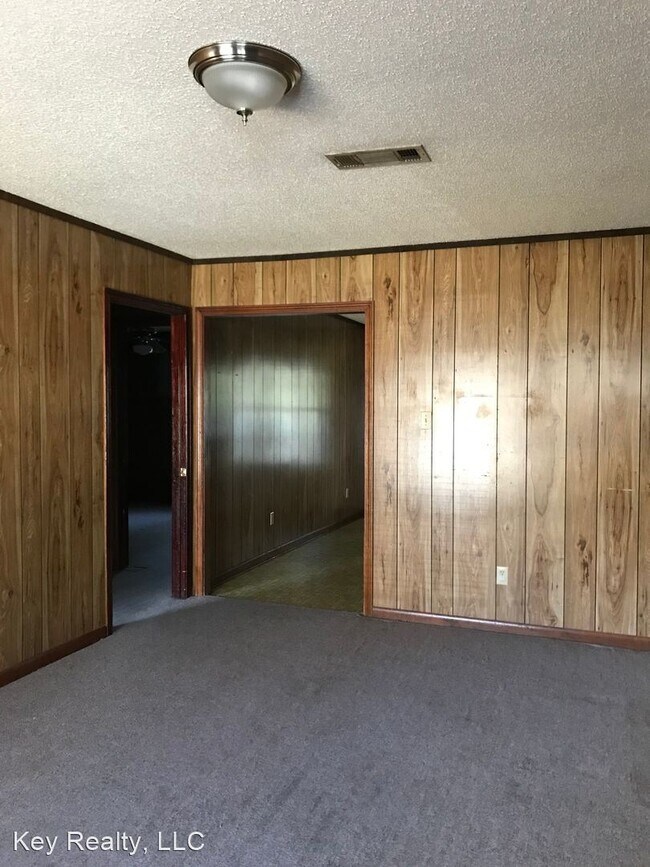 2 br, 1 bath House 5821G Wanda Trails House Rental in Ball, LA