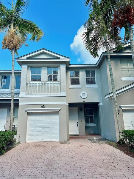 Foto del edificio - 2310 Shoma Ln