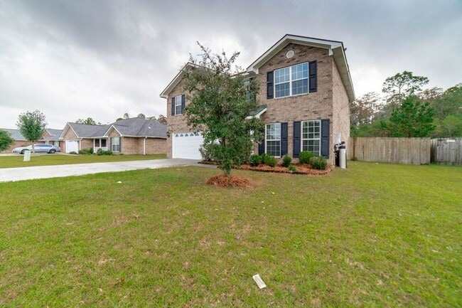 Building Photo - 211 Augusta Way