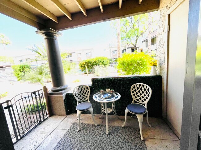 Foto del edificio - 5995 N 78th St