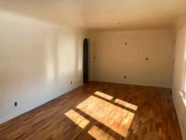 Foto del edificio - Remodeled 3 Bed/1 Bath Ranch in Burton