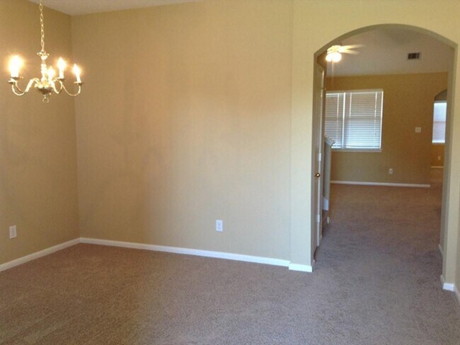 Building Photo - 1318 Collier Point Ln