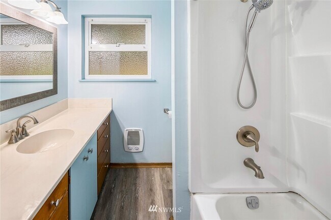 Foto del edificio - 14034 84th Ave NE