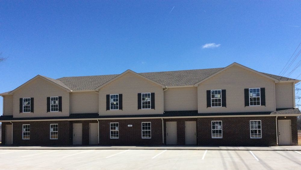 Modern Town Home Off 101st Parkway Townhome Rentals in Clarksville TN