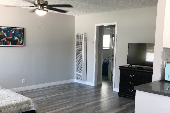 Foto principal - 17132 Emerald Ln