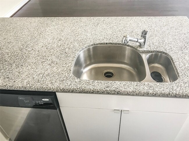 Building Photo - 1019 Bonner St