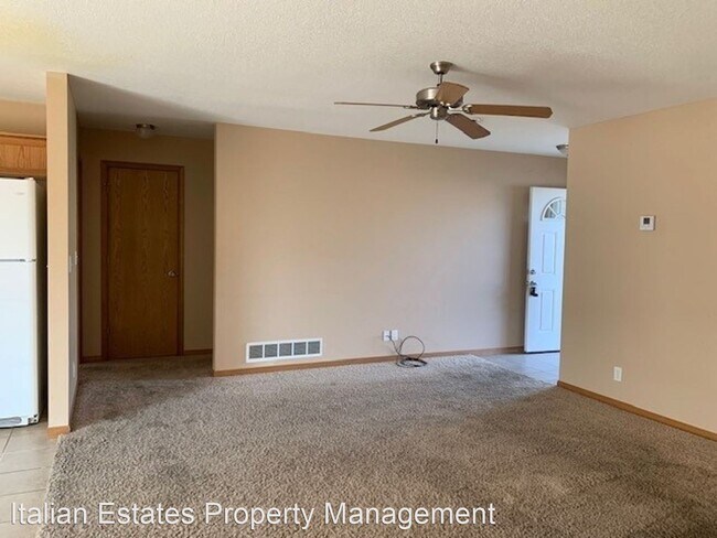 Building Photo - 3 br, 2 bath House - 2923 Brookville Dr