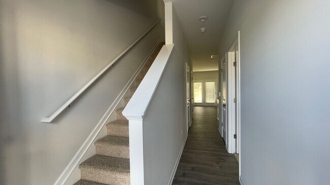 Photo - 2011 Widgeon Pt House