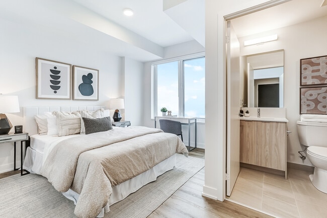 Building Photo - 610 Martin Grove