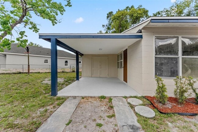 Foto del edificio - 1218 Crescent St