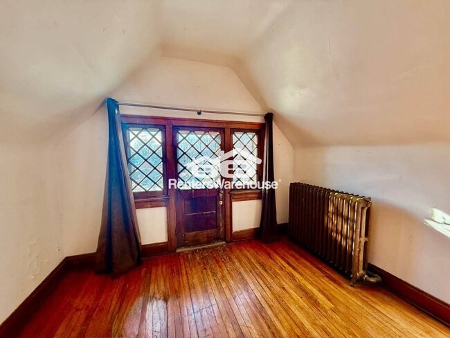 Building Photo - 669 17th St