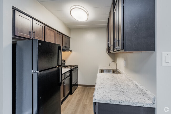 2HAB, 2BA - 950 ft² - Cocina - Carriage Park Apartments