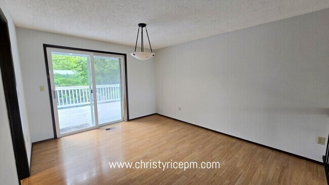 Foto del edificio - 13709 SE 23rd St