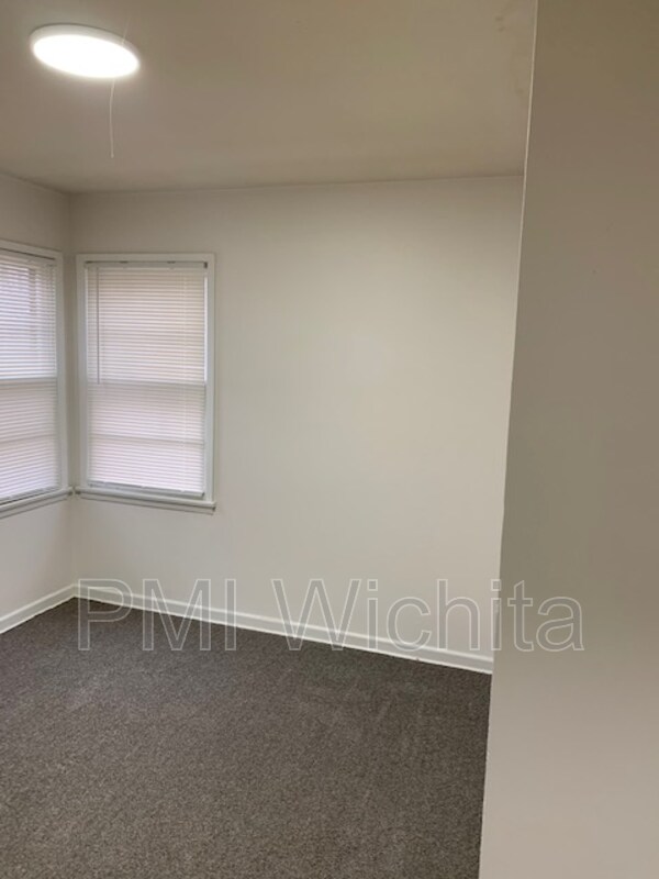 Foto del edificio - 2301 S Belmont St