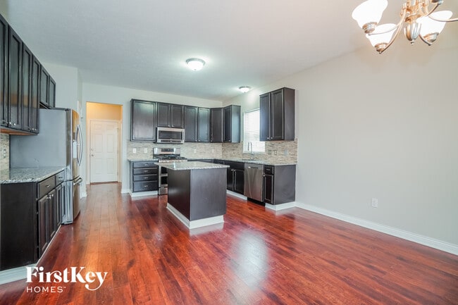 Foto del edificio - 1936 Seaside Cir