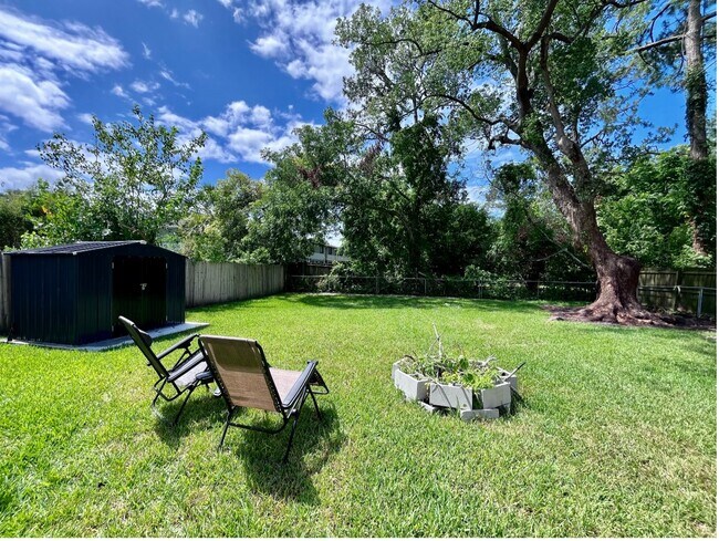 Foto del edificio - 4648 Cardinal Blvd