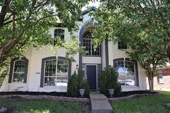 Building Photo - 6505 Matson Dr
