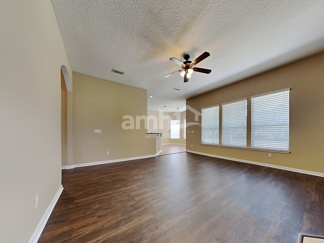 Foto del edificio - 11326 Scenic Point Cir