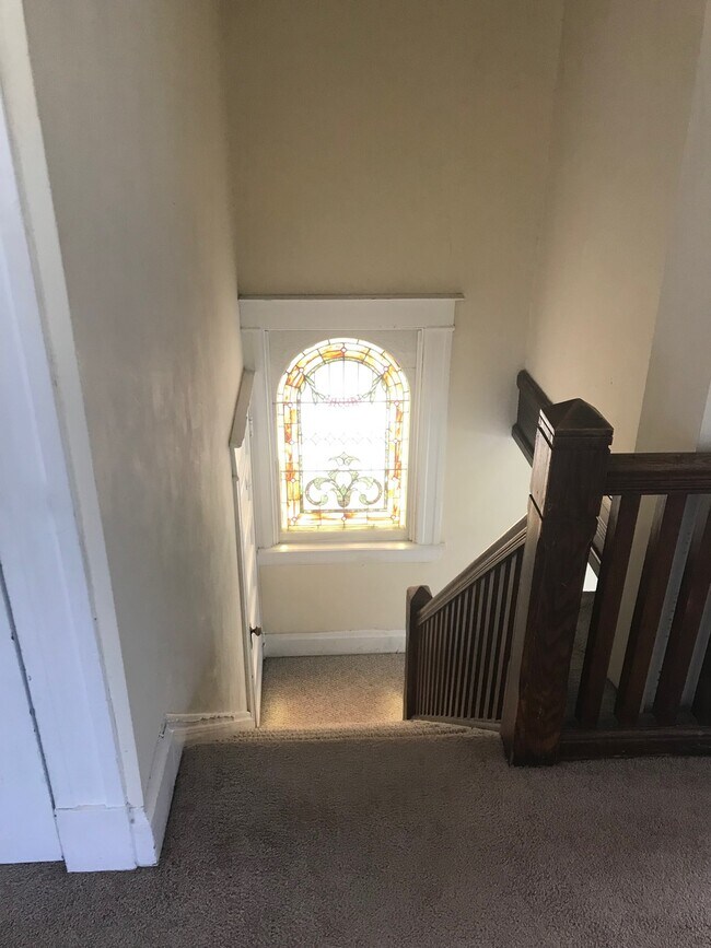 Puerta principal - 3530 Shaw Ave