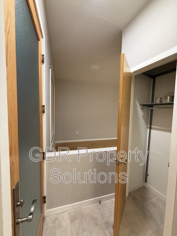 Foto del edificio - 3600 Central Ave SE