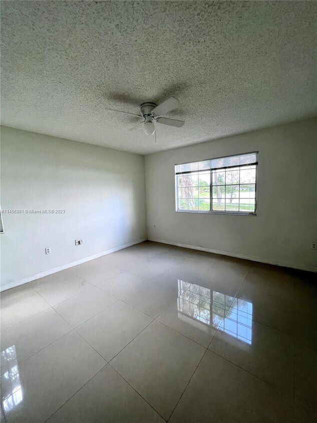 5061 Wiles Rd Unit 102, Coconut Creek, FL 33073 Apartment for Rent in Coconut Creek, FL