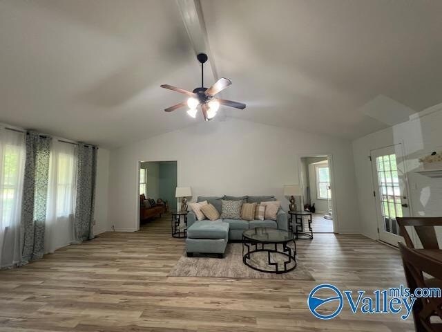 Foto del edificio - 137 Timberland Trce