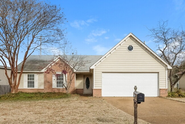 Building Photo - 6940 Brady Hill Dr