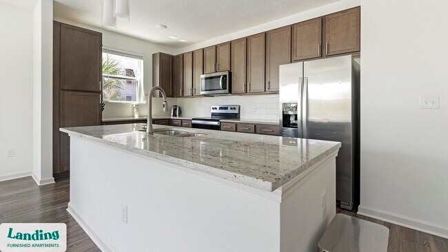 Building Photo - 1905 Promenade Way