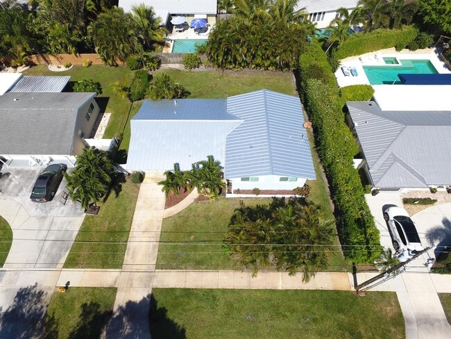 Building Photo - 743 Ibis Way
