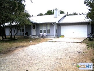 Building Photo - 1640 Lonesome