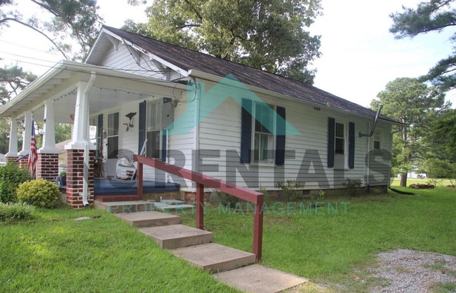 Building Photo - 207 E Edgecombe St