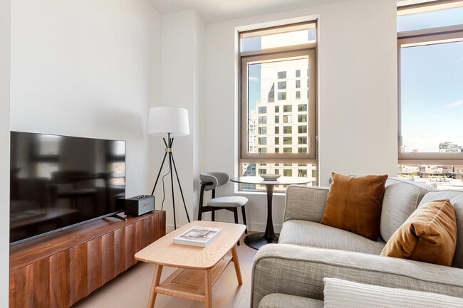 Foto del edificio - 482 Kent Ave