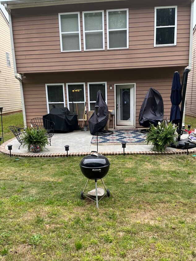 Foto principal - 7717 Bellmist Dr