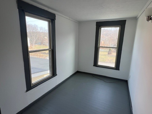 Foto del edificio - 519 Moxahala Ave