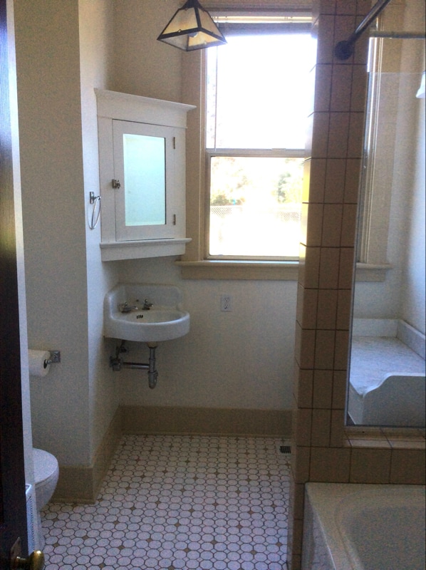 Building Photo - 2515 SE 23rd Ave
