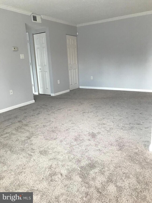Foto del edificio - 15512 Horseshoe Ln