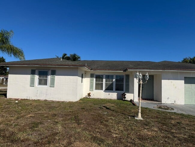 Photo - 4954 Ataman St House