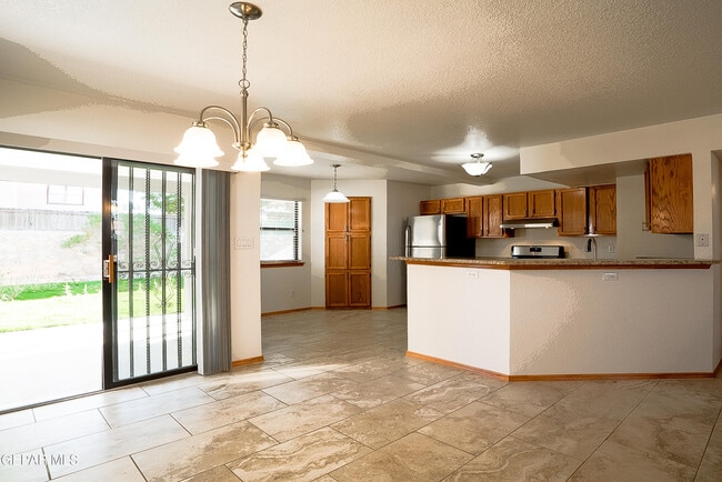 Building Photo - 1718 Mitchell Jones Dr